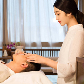 上海浦东YanYan养生馆秉持“客户至上”的服务理念